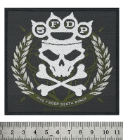 Нашивка ткана FIVE FINGER DEATH PUNCH - KNUCKLES CROWN (ofp-185)