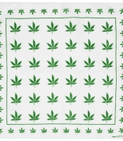 Бандана Конопляные листья на белом фоне