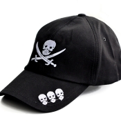 Бейсболка Пиратский череп
