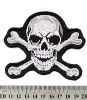 Нашивка Пиратский череп