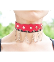 Кожаный чокер с цепочками и хольнитенами (черно-красный) №318