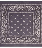 Бандана Огурцы бело-черные на фоне цвета мокрый асфальт