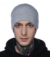 Шапка серая без вышивки