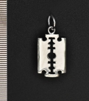 Кулон Лезвие маленькое (серебро, 925 проба)