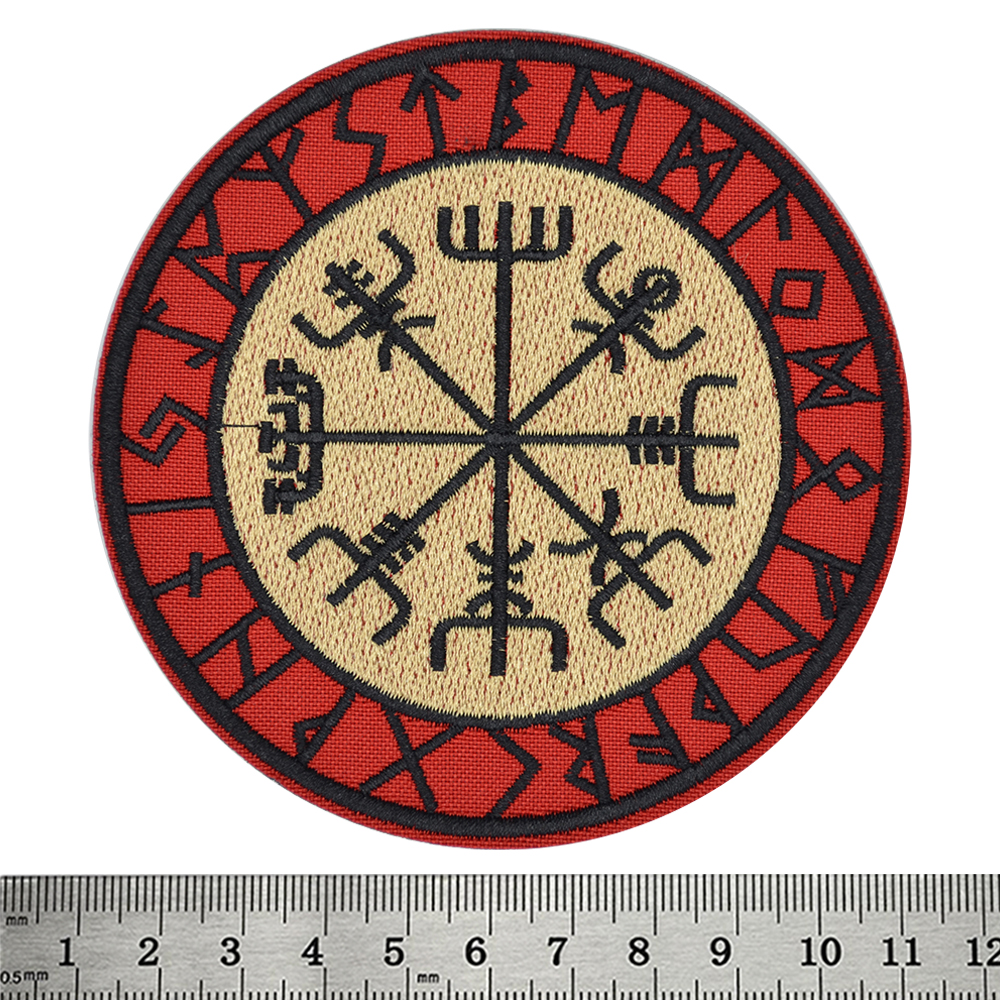 Нашивка Vegvisir (Вегвизир в руническом круге)