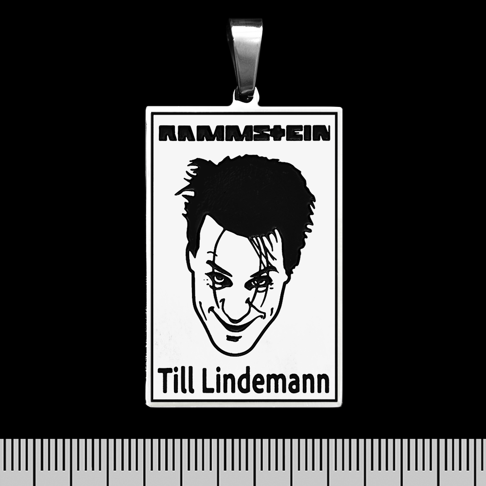Кулон Rammstein (Till Lindemann) (ptsb-097) прямоугольный Кулон Rammstein (Till Lindemann) (ptsb-097) прямоугольный