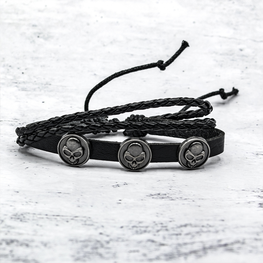 Браслет Три черепи у колі BEL-200 Браслет Три черепи у колі BEL-200