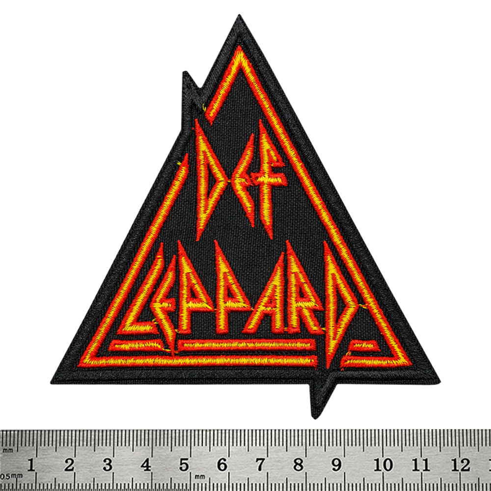 Нашивка Def Leppard (triangular logo) Нашивка Def Leppard (triangular logo)