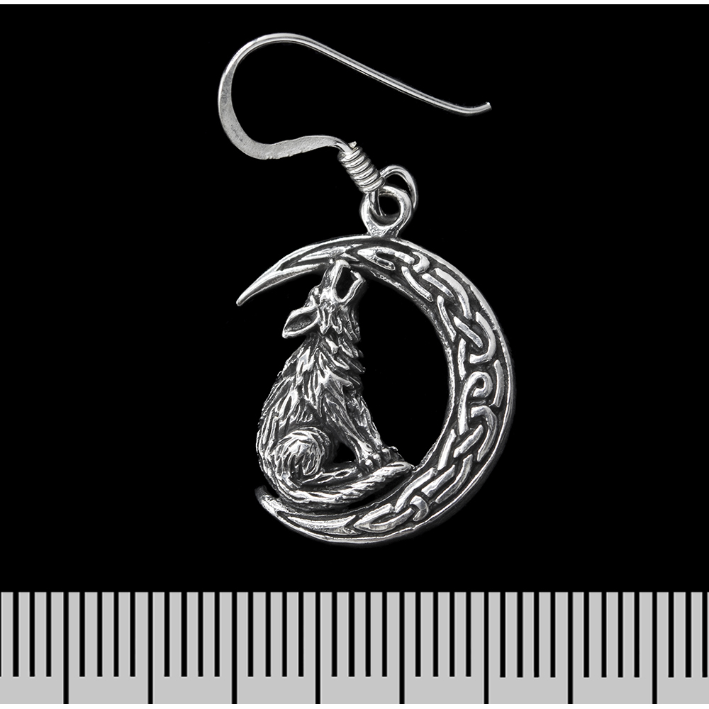 Серьга-крючок Волк воющий (полумесяц) (серебро, 925 проба)