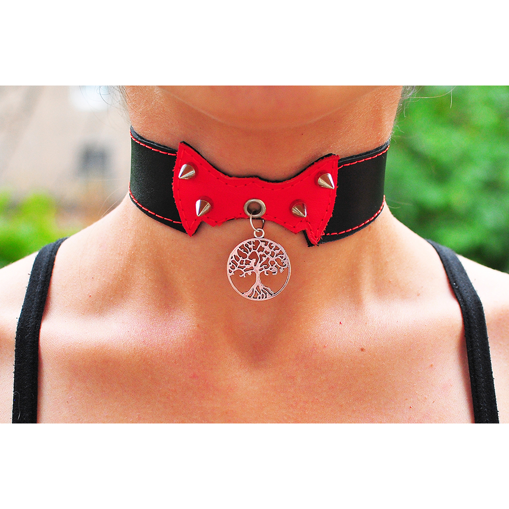 Кожаный чокер (ar-003) с кулоном Дерево (цвет серебро) Кожаный чокер (ar-003) с кулоном Дерево (цвет серебро)