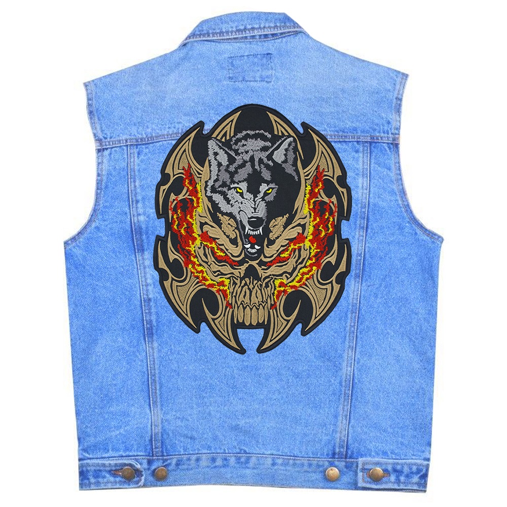 Нашивка наспинна Вовк (вогненний череп)