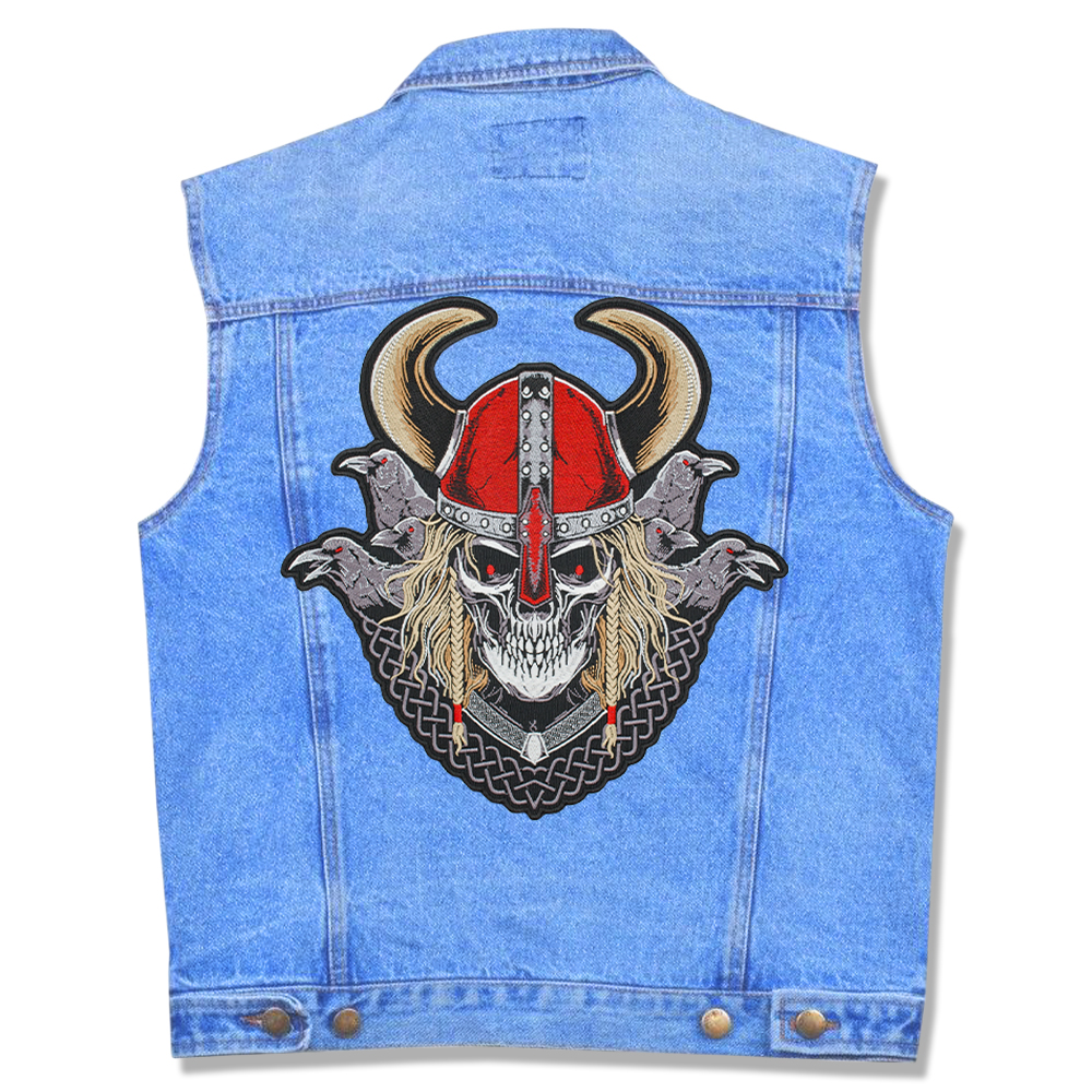 Нашивка наспинна Череп Вікінга з воронами Нашивка наспинна Череп Вікінга з воронами