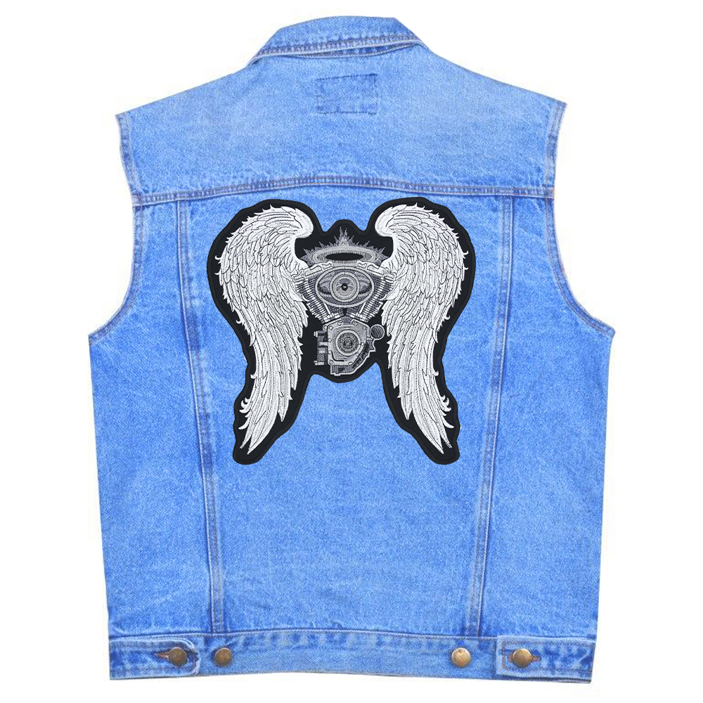 Нашивка наспинная Мотор с ангельскими крыльями Нашивка наспинная Мотор с ангельскими крыльями