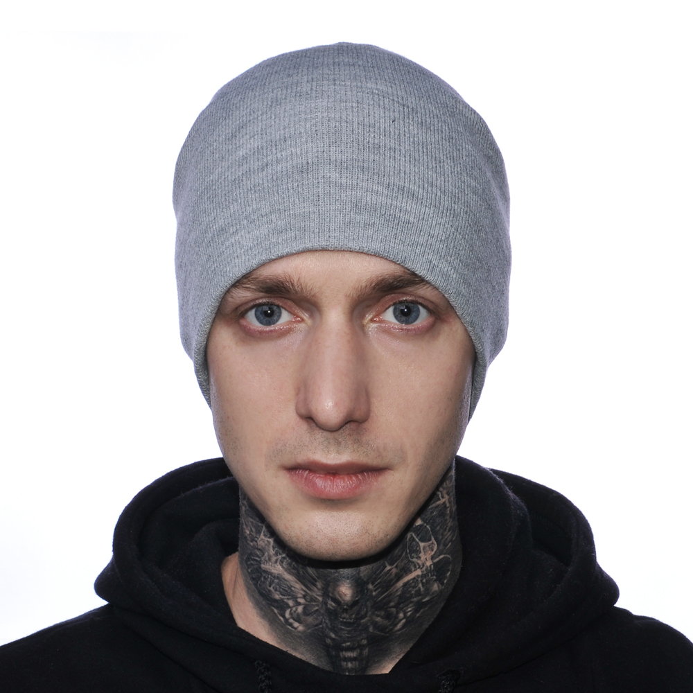 Шапка серая без вышивки