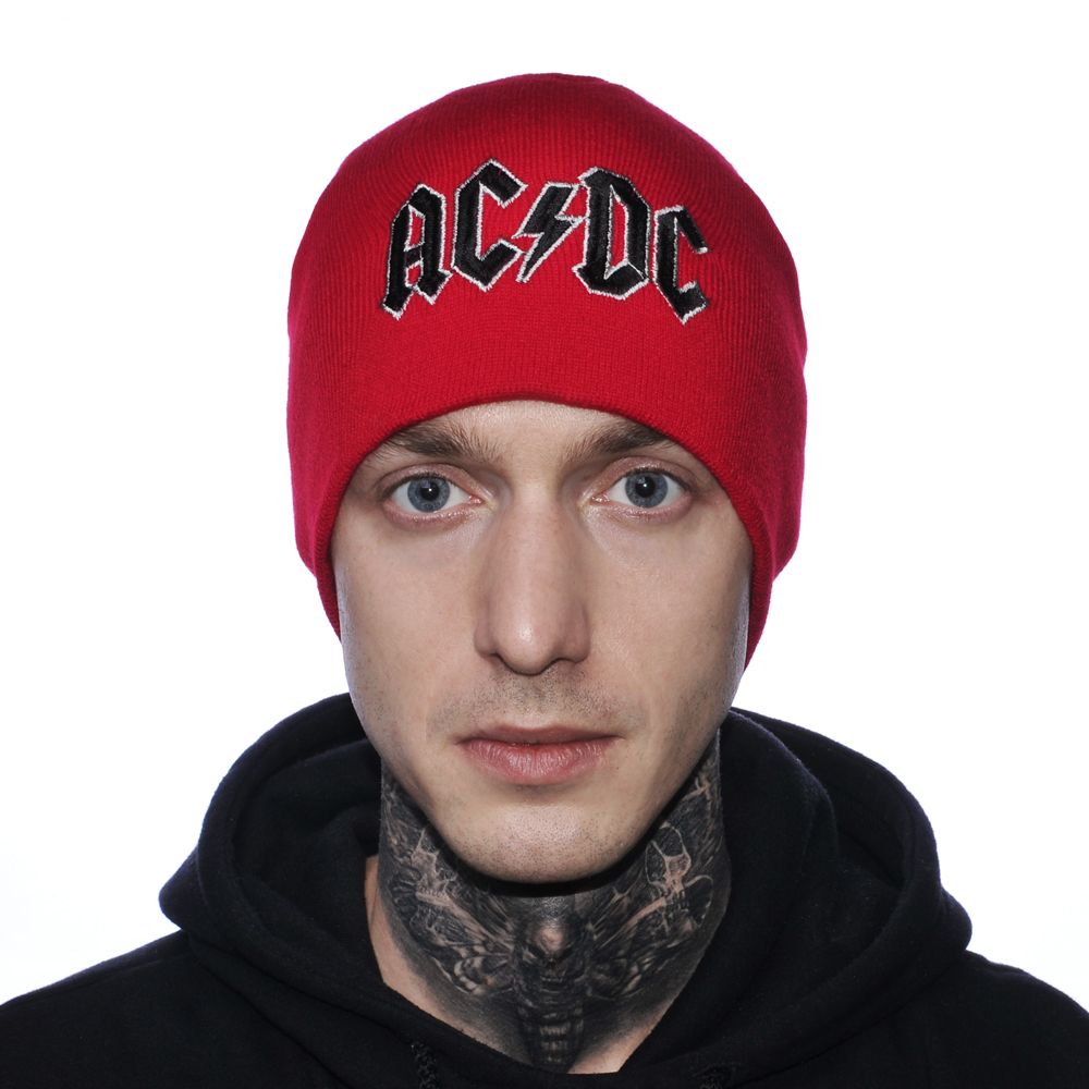 Шапка с вышивкой AC/DC (logo) красная
