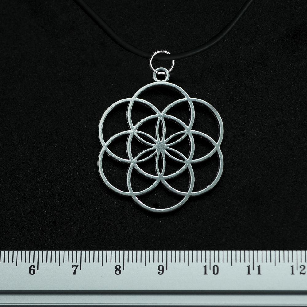 Кулон Цветок (7 колец)