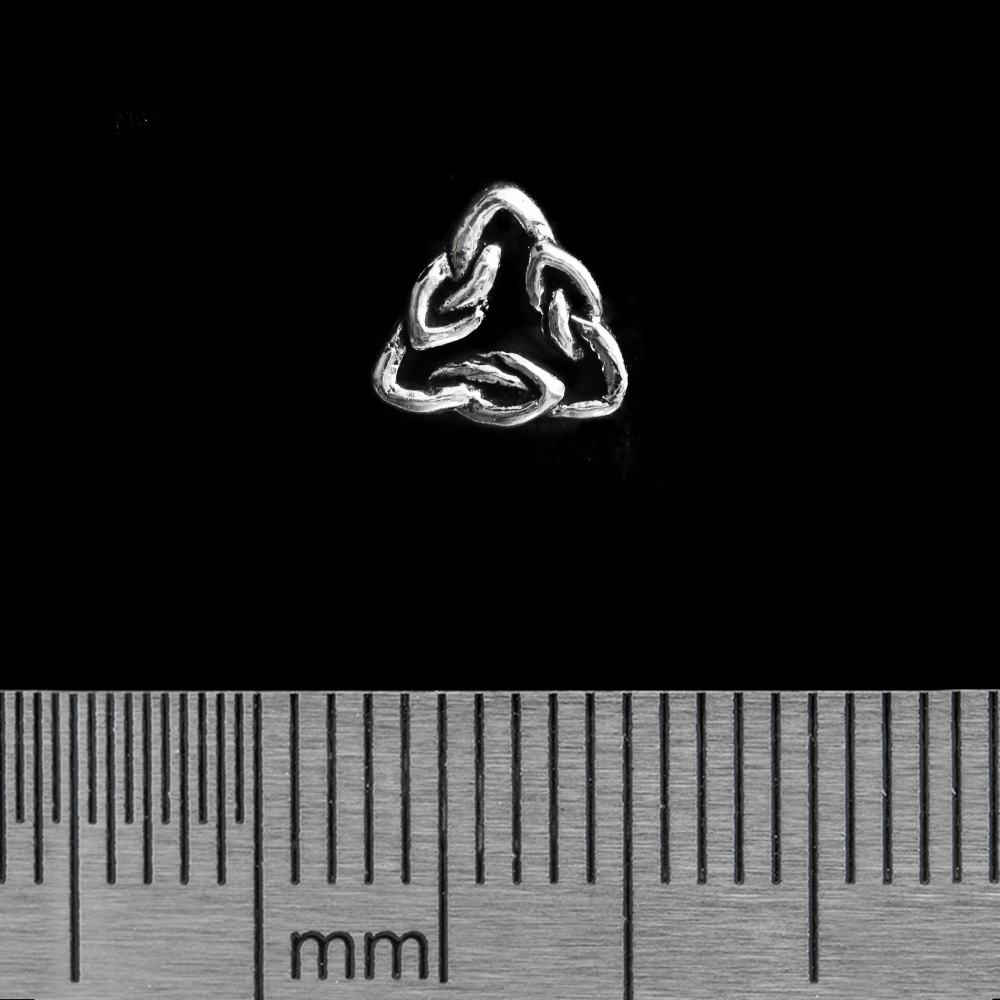 Серьга-гвоздик Кельтский узор треугольный (серебро, 925 проба)